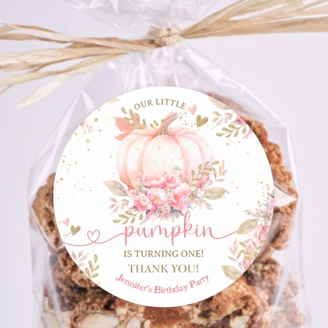 Pegatina Redonda Pequeña Calabaza Chica Floral Rosa Caída Primer Cu (Subido por el creador)