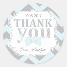 Pegatina Redonda Pequeño hombre con corbata de Chevron Print Gracia