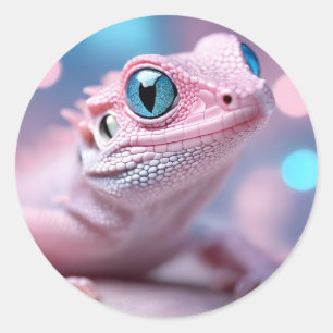 Pegatina Redonda Pequeño lagartito rosado con ojos azules grandes