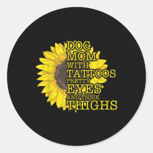 Pegatina Redonda Perro Amante Mamá Con Tatuajes Y Ojos De Bonito Su