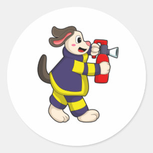 Pegatina Redonda Perro como bombero con extintor de incendios