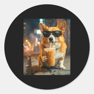 Pegatina Redonda Perro corgi bebiendo café helado meme divertido de