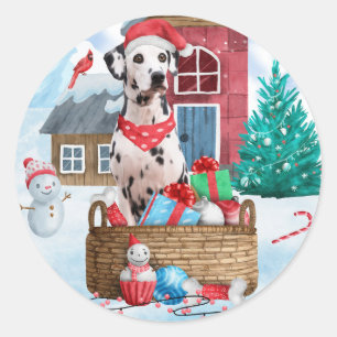 Pegatina Redonda Perro dálmata en casa de Navidad con nieve