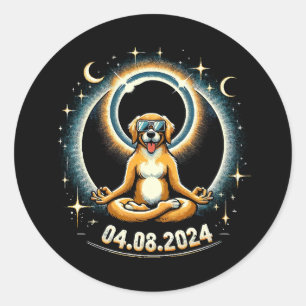 Pegatina Redonda Perro del eclipse solar de 2024