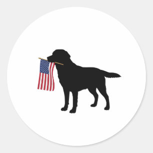 Pegatina Redonda Perro negro con bandera estadounidense - 4 de juli