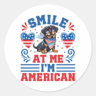 Pegatina Redonda Perro Patriótico Rottweiler para el 4 de julio