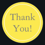 Pegatina Redonda Personalizado Amarillo Gracias Pegatinas Y Etiquet<br><div class="desc">Añade el toque final a tus favores y regalos o gracias a los sobres de tarjetas con estos pegatinas redondos personalizados. Estos pegatinas personalizados presentan texto gris oscuro sobre un fondo amarillo brillante con un borde blanco. El texto predeterminado es "¡Gracias!", pero puede personalizar fácilmente el texto para cualquier ocasión...</div>