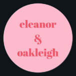 Pegatina Redonda Personalizado de Boda simple y colorido rosa rosad<br><div class="desc">Añada un toque divertido y personalizado a su evento o presentación de regalos con estos pegatinas personalizados que presentan una tipografía audaz y moderna y una vibrante combinación de colores rosados y rojos. Perfecto para bodas, duchas de novias o cualquier celebración que requiera un acento lúdico pero moda, estos pegatinas...</div>