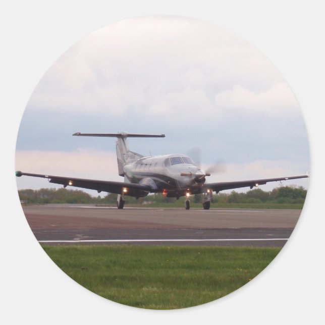 Pegatina Redonda Pilatus PC 12 (Anverso)