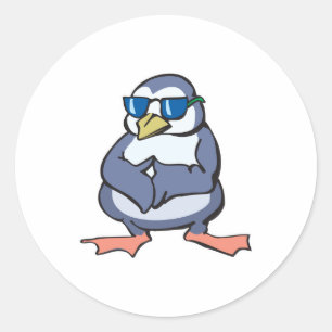 Pegatina Redonda pingüino azul divertido que lleva gafas de sol