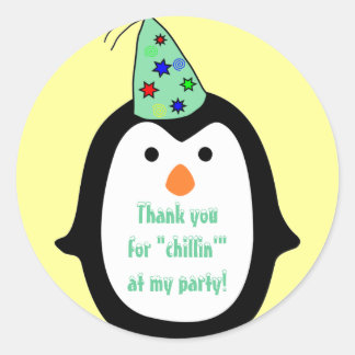 Pegatina Redonda Pingüino con Fiesta Gorra Favor de Cumpleaños