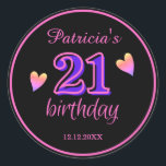 Pegatina Redonda Pink Black Y Purple Heart 21st Birthday<br><div class="desc">Un moderno y moderno cumpleaños 21 favorece a los pegatinas de color rosa negro y morado a personalizar.</div>