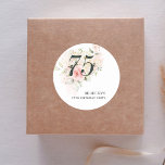 Pegatina Redonda Pink Floral 75th Birthday Party<br><div class="desc">Agradable y moderno, pero elegante pegatina de la fiesta de cumpleaños número 75. Presenta un diseño moderno y un eucalipto de color agua floral y verde y un color rosa. Perfecto para cualquier celebración de cumpleaños de edad. Esta plantilla se puede editar fácilmente y el texto se puede reemplazar con...</div>