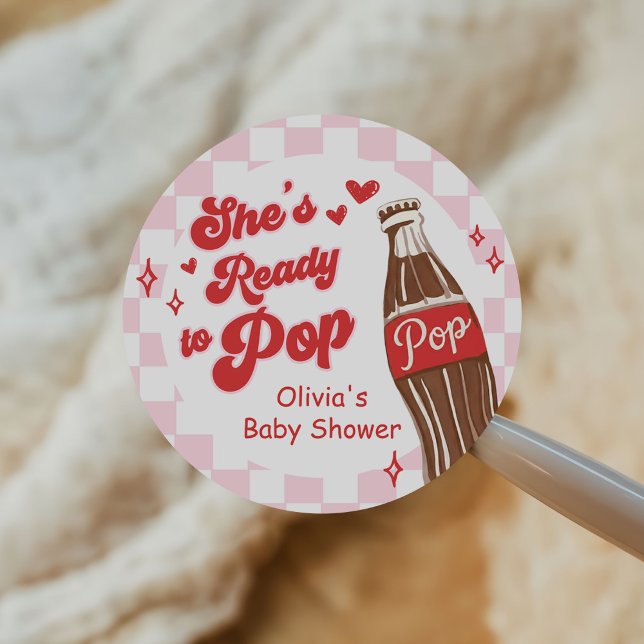 Pegatina Redonda Pink Red She's Ready to Pop Baby Shower (Subido por el creador)
