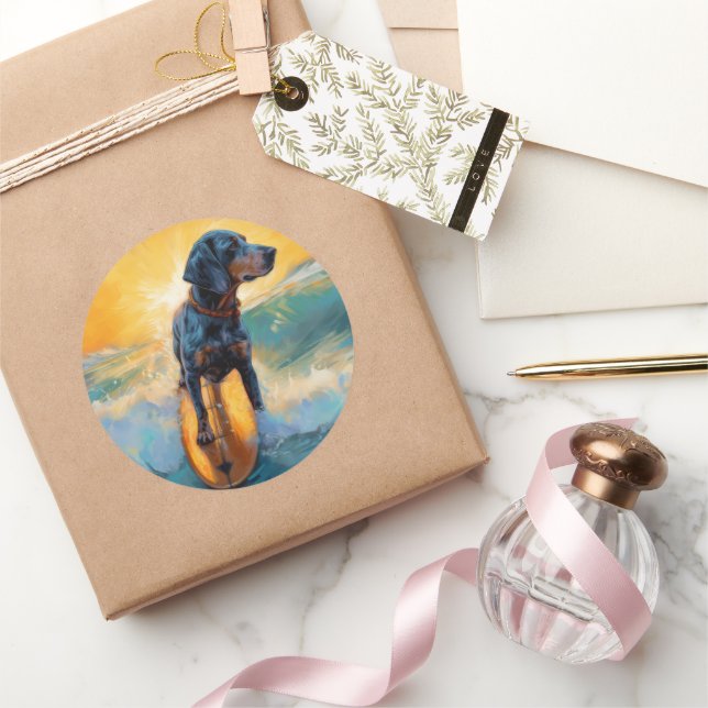 Pegatina Redonda Pintura de Bluetick Coonhound Beach Surfing (Regalar)