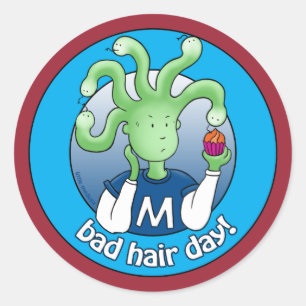 Pegatina Redonda ¡Poca medusa, mún día del pelo!