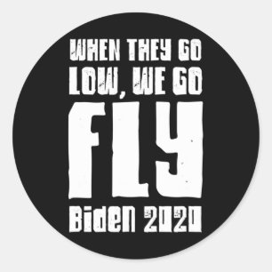 Pegatina Redonda Presidente Pence Fly Pun Kamala Harris Debate Joe 