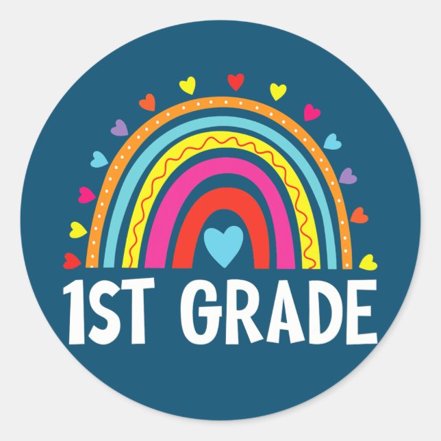 Pegatina Redonda Primer Grado Arcoiris De Vuelta Al Equipo Escolar  (Anverso)