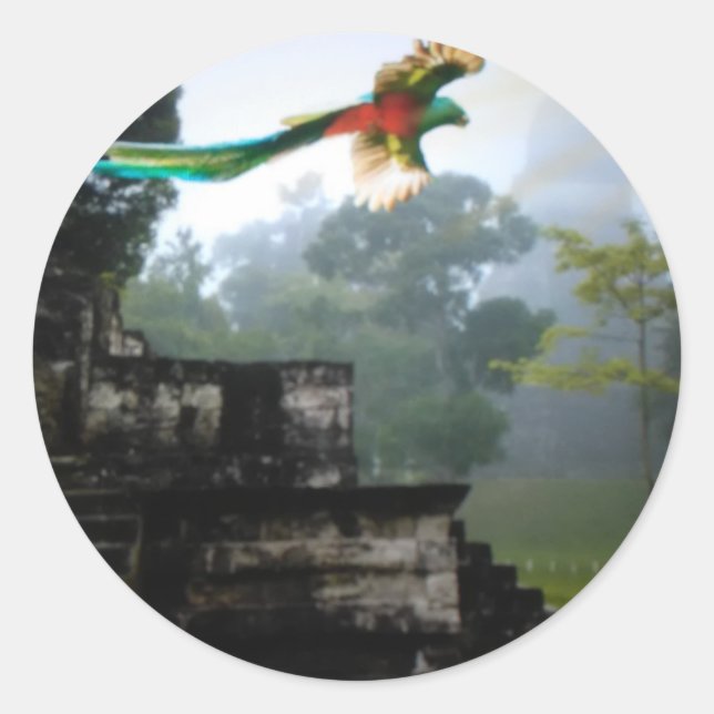 Pegatina Redonda Quetzel en Tikal (Anverso)