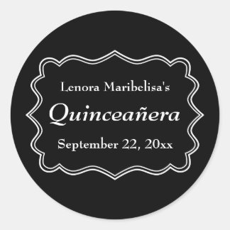 Pegatina Redonda Quinceanera blanca y negra de estilo