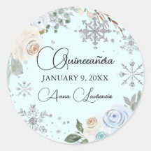 Quinceañera floral de invierno plateado y azul cla