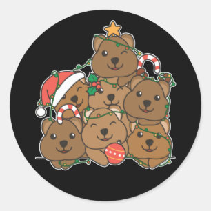 Pegatina Redonda Quokka Christmas Tree Graciosa Clase de Navidades 