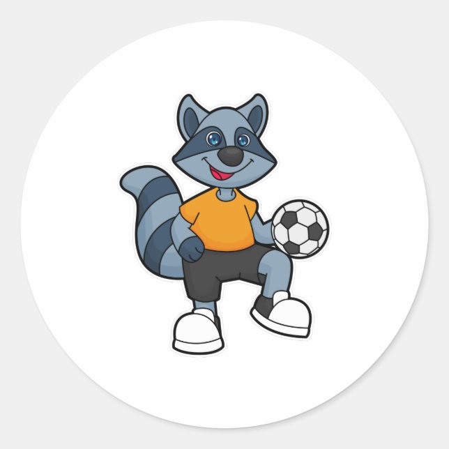 Pegatina Redonda Racoon como jugador de fútbol con pelota de fútbol (Anverso)