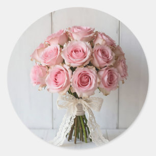 Pegatina Redonda Ramo Romántico de Rosas Rosadas con Encaje Perla