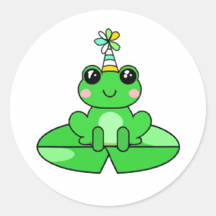 Pegatina Redonda Rana de cumpleaños en una almohadilla de Lily