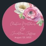 Pegatina Redonda Ranunculus rosa color de agua romántico en Rubor<br><div class="desc">Estas románticas etiquetas pegatinas florales presentan un elegante fondo rosa rubor con acuarela blanca y flores de ranunculus rosadas. En la parte superior hay un delicado ramo de ranunculus y vegetación. Los nombres de las muestras de una pareja recién casada y la fecha del boda se imprimen en la parte...</div>