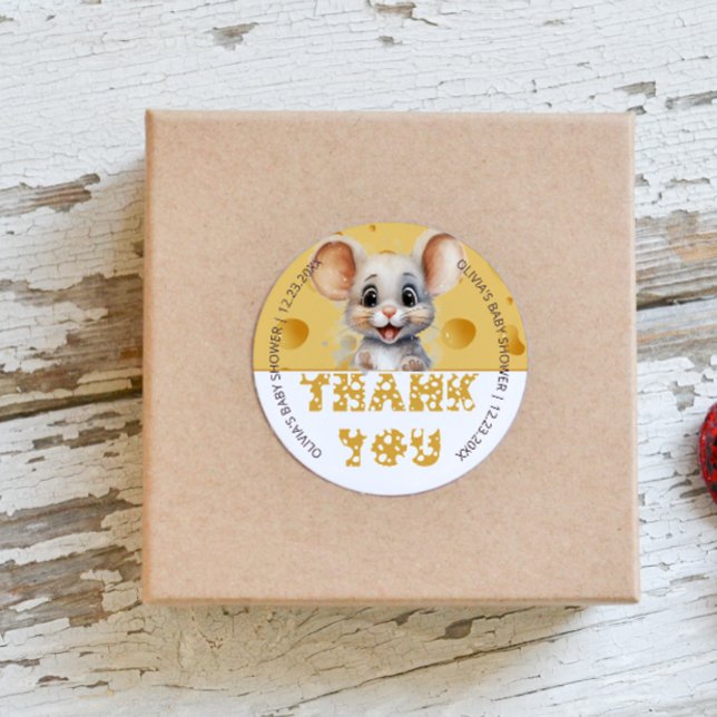 Pegatina Redonda Ratón pequeño en Baby Shower de queso (Subido por el creador)