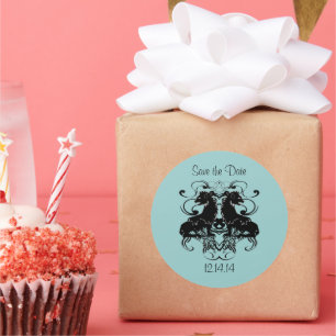 Pegatina Redonda Reelaboración de leones vintage con Swirls