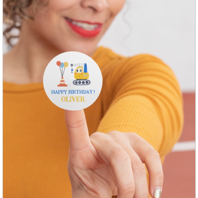 Pegatina Redonda Regalo de cumpleaños de tema de construcción (Subido por el creador)