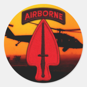 Pegatina Redonda Remiendo especial de los veterinarios de los