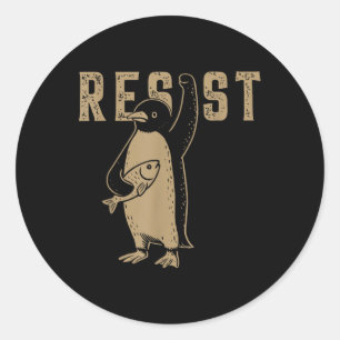 Pegatina Redonda Resista al diseño gráfico del activismo pingüino