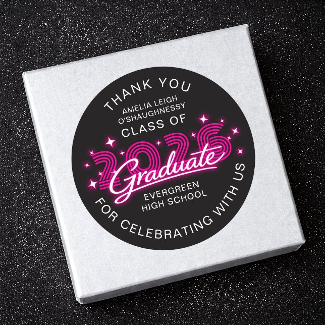 Pegatina Redonda Retro 80s Neon Pink Graduation Thank You (Subido por el creador)