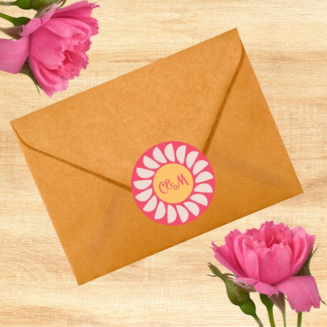 Pegatina Redonda Retro Boho Boda floral rosa y Naranja Monograma (Subido por el creador)