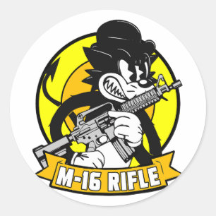 PEGATINA REDONDA RETRO RIFLE M16
