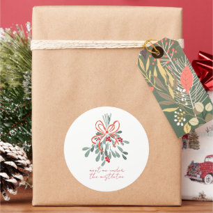 Pegatina Redonda Reúnete conmigo bajo el mistletoe