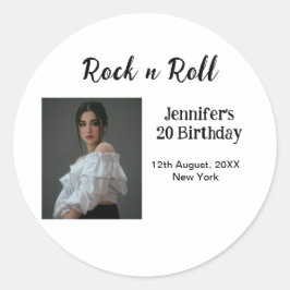 Pegatina Redonda Rock n roll 20 cumpleaños chica foto elegante mode