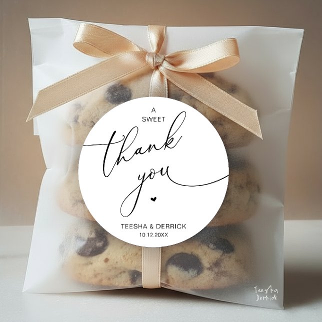 Pegatina Redonda Romantic Wedding A Sweet Thank You Cookies (Romantic Wedding A Sweet Thank You Cookies Classic Round Sticker in black and white)