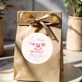 Pegatina Redonda Ropa rosa perpendicular en el favor de la ducha de