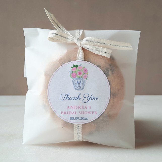 Pegatina Redonda Rosas de Jardín Rosa Ginger Jar Bridal Shower Favo (Preppy Navy Blue And White Ginger Jar With Pink English Roses Bridal Shower Thank You Favor Sticker)