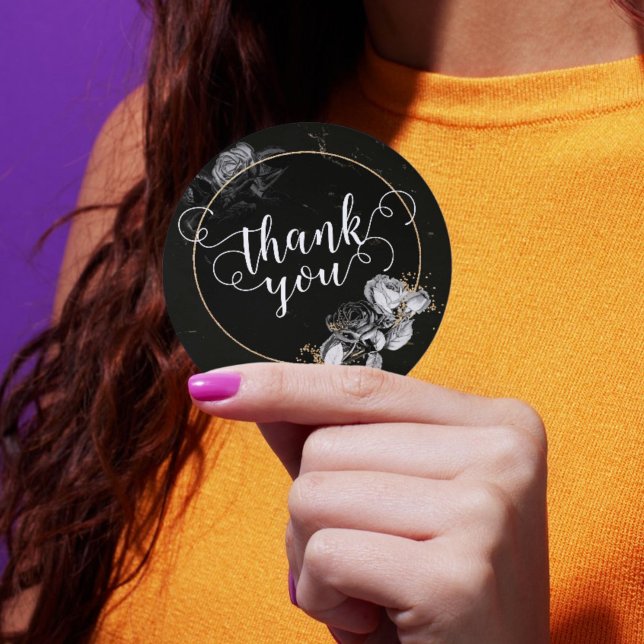 Pegatina Redonda Rosas negros elegantes (Subido por el creador)