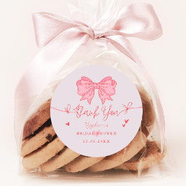 Pegatina Redonda Rubor Rosa Lazo Ella Está Atando el Nudo Despedida