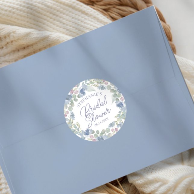 Pegatina Redonda Rustic Dusty Blue Floral Wreath Bridal Shower (Subido por el creador)
