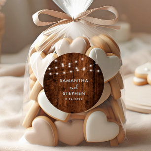 Pegatina Redonda Rustic String Lights & Wood Boda