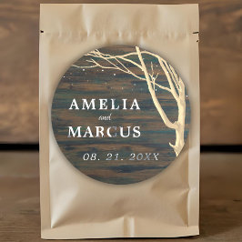 Pegatina Redonda Rústico Boda de guión blanco en árbol de invierno 