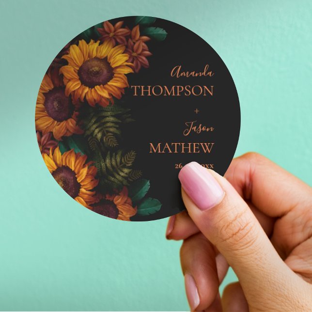 Pegatina Redonda Rústico Boda floral de Naranja negro quemado Bonit (Rustic Black Burnt Orange Pretty Floral Wedding Classic Round Sticker)