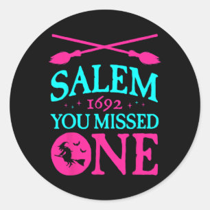 Pegatina Redonda Salem Witch Trials 1692 Perdiste A Una Bruja Hallo